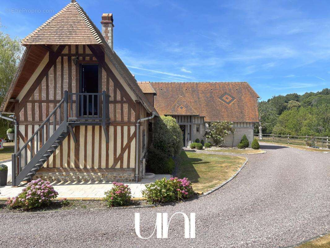 Maison 245 m² à Fauguernon  - photo 33