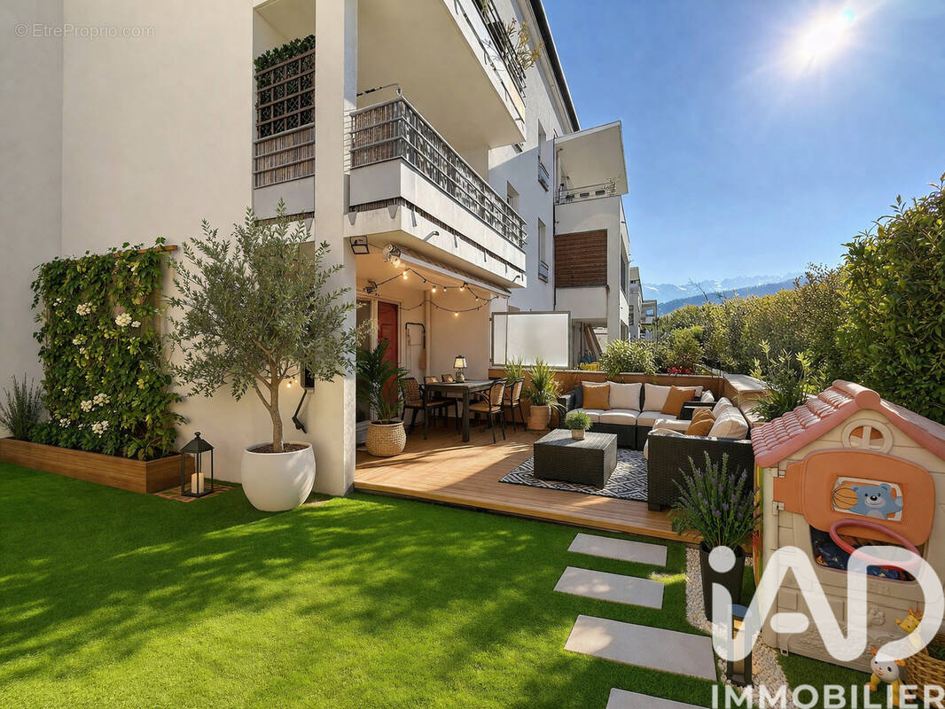 Photo 1 - Appartement à SAINT-MARTIN-D'HERES