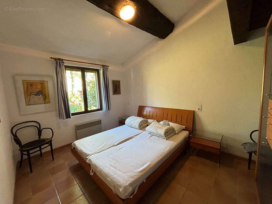 Maison à ROUSSILLON