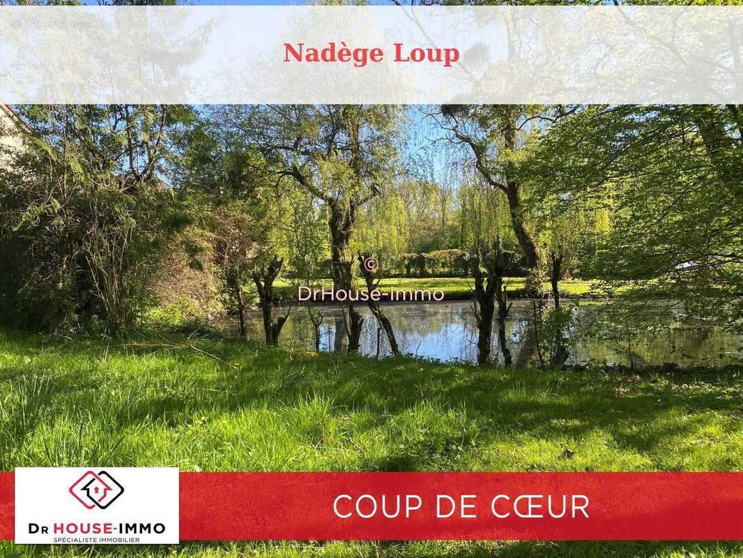 Maison à MOUTIERS-EN-PUISAYE