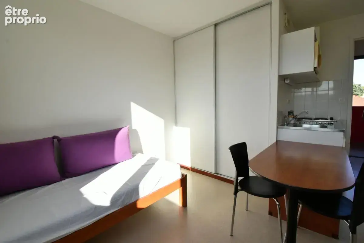 Appartement À Vendre - photo 1