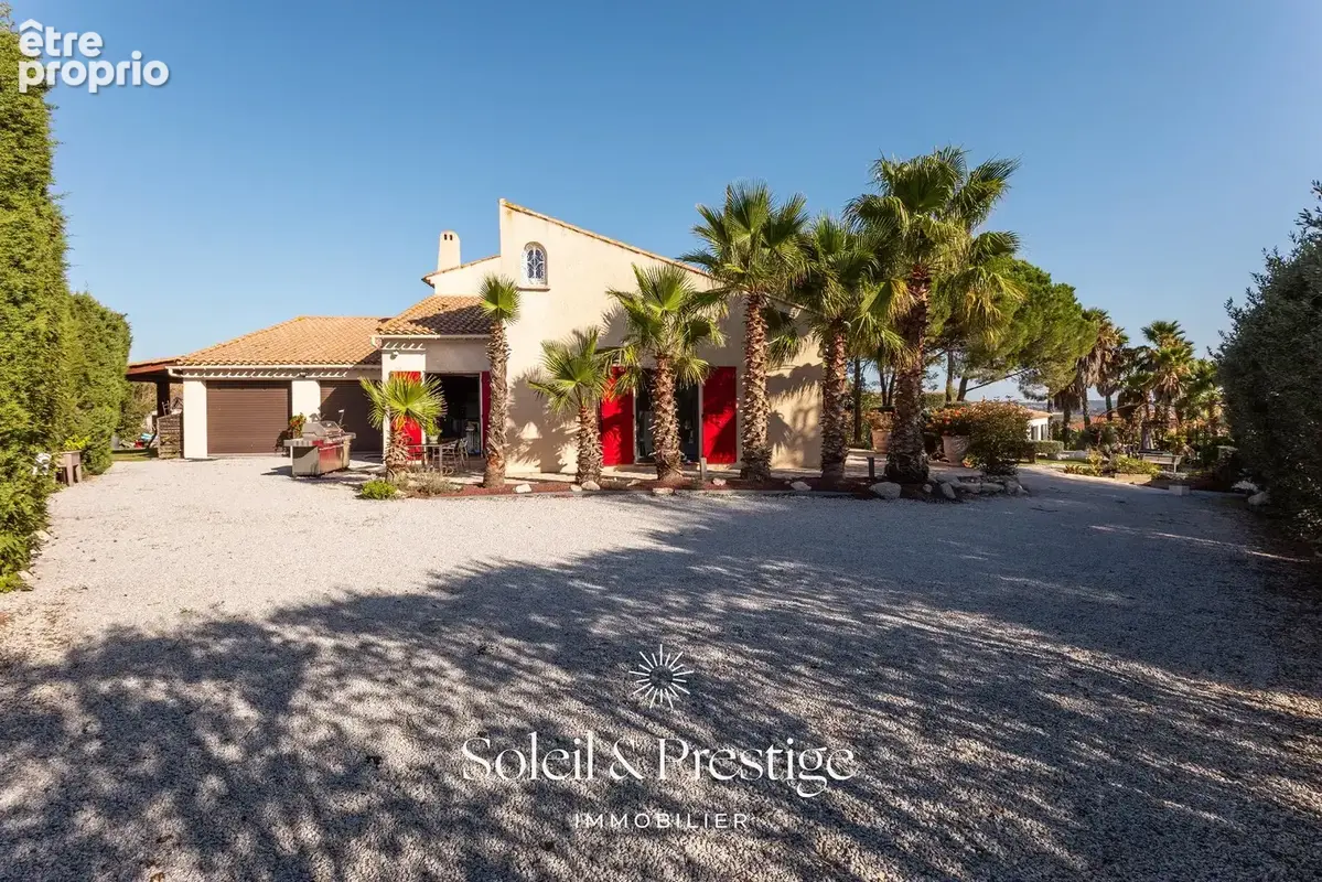 TOURBES - Maison d'architecte avec dépendance, piscine, double garage sur terrain arboré - photo 5