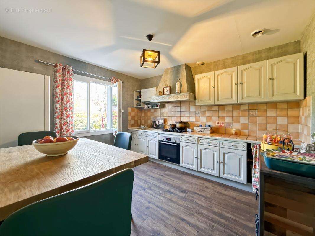 Maison à COULOUNIEIX-CHAMIERS