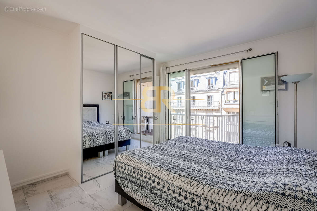 Appartement - rue calme - ternes - photo 8