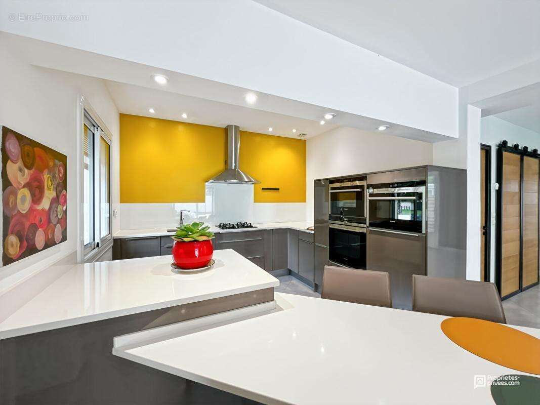 Maison à SAINT-MEDARD-EN-JALLES