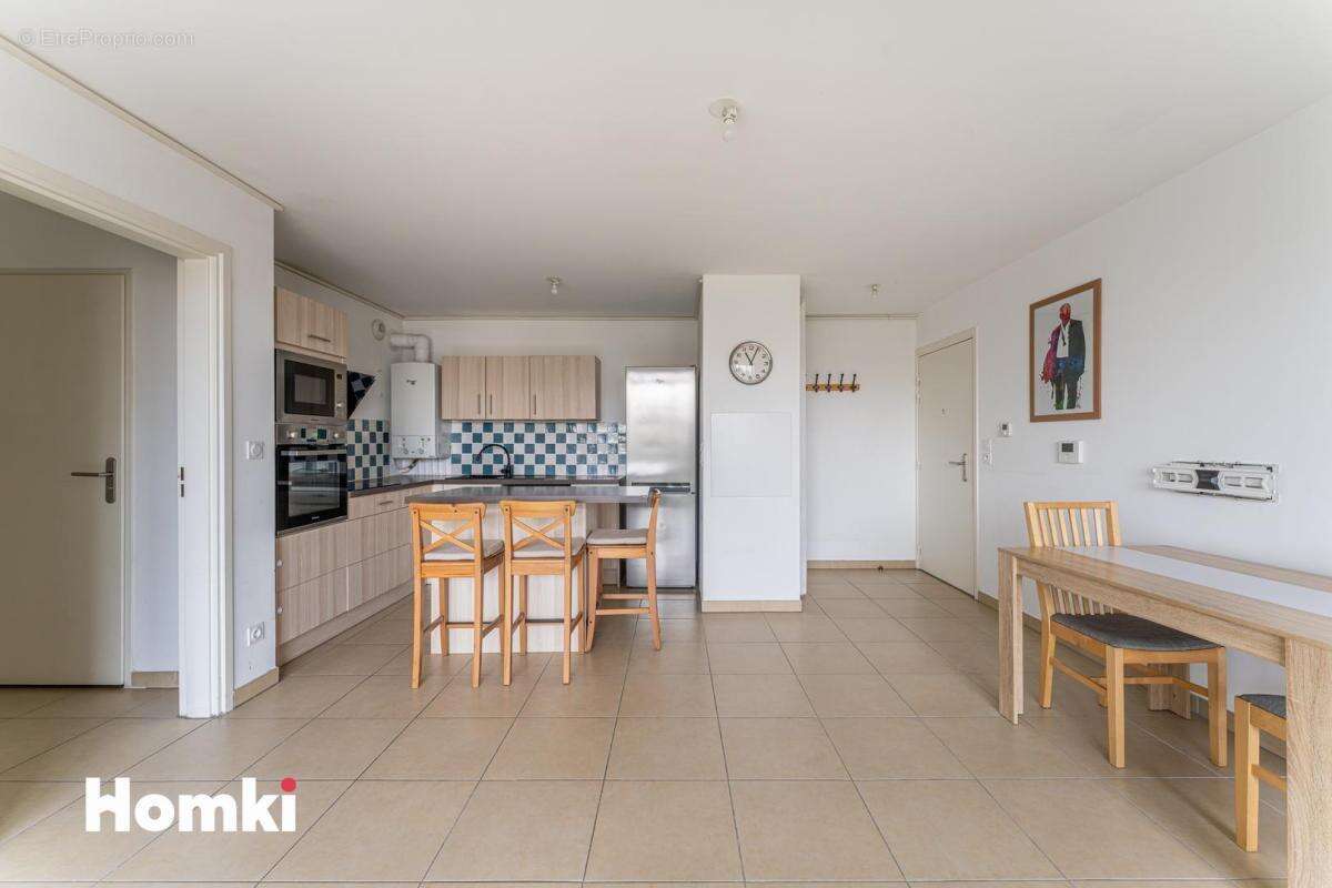 Appartement T2 de 48 m2 à Marseille 13005, Rue Jaubert - photo 6