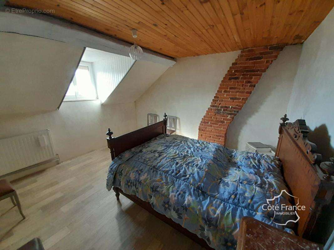 Maison à LA CAPELLE