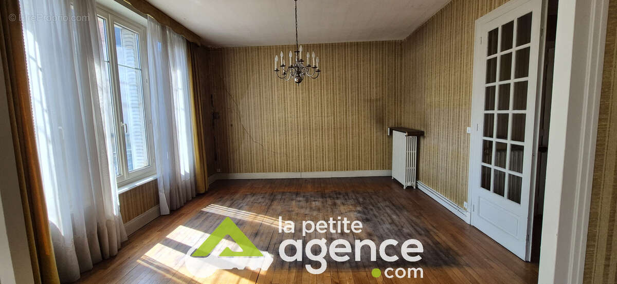 Appartement à MONTLUCON