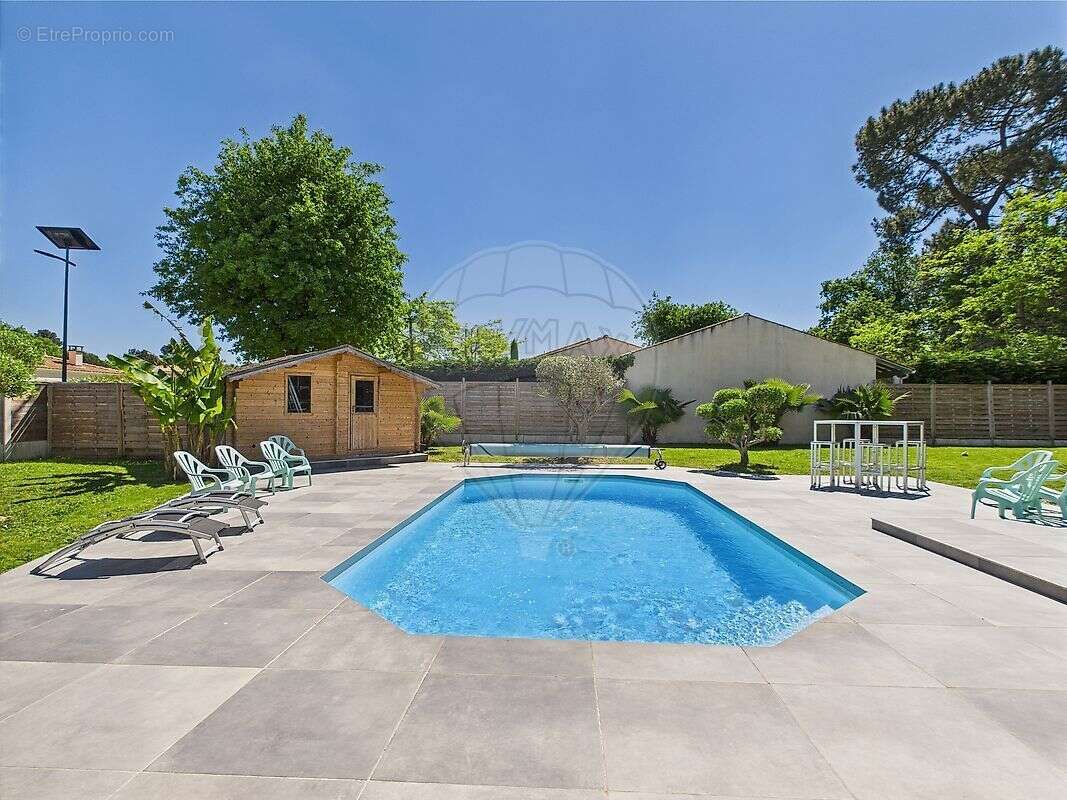 Maison à LES MATHES