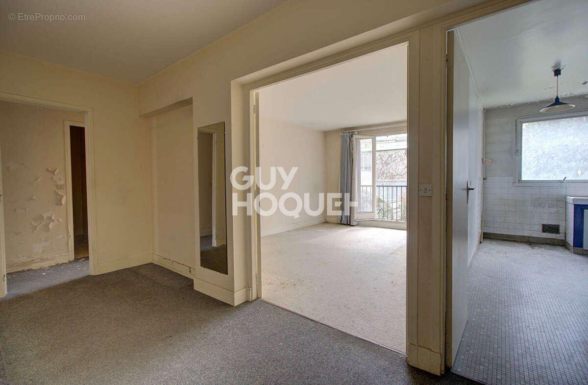 Appartement à PARIS-20E