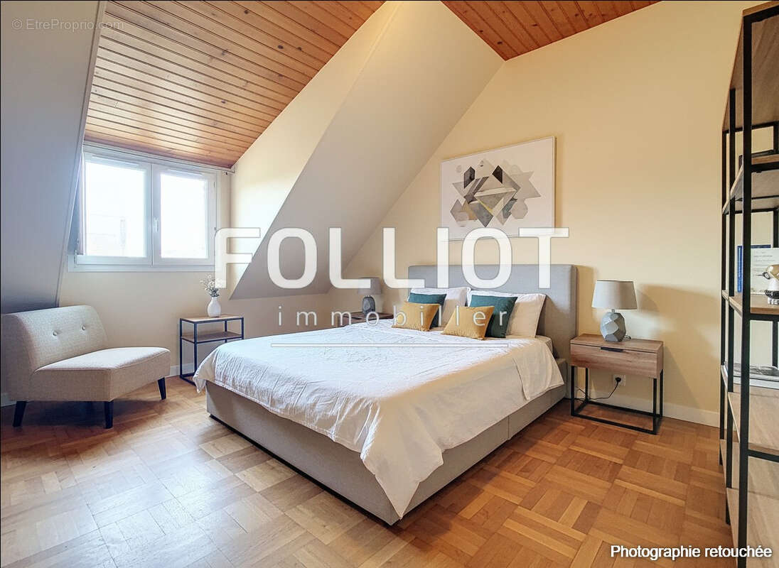 Maison à JULLOUVILLE