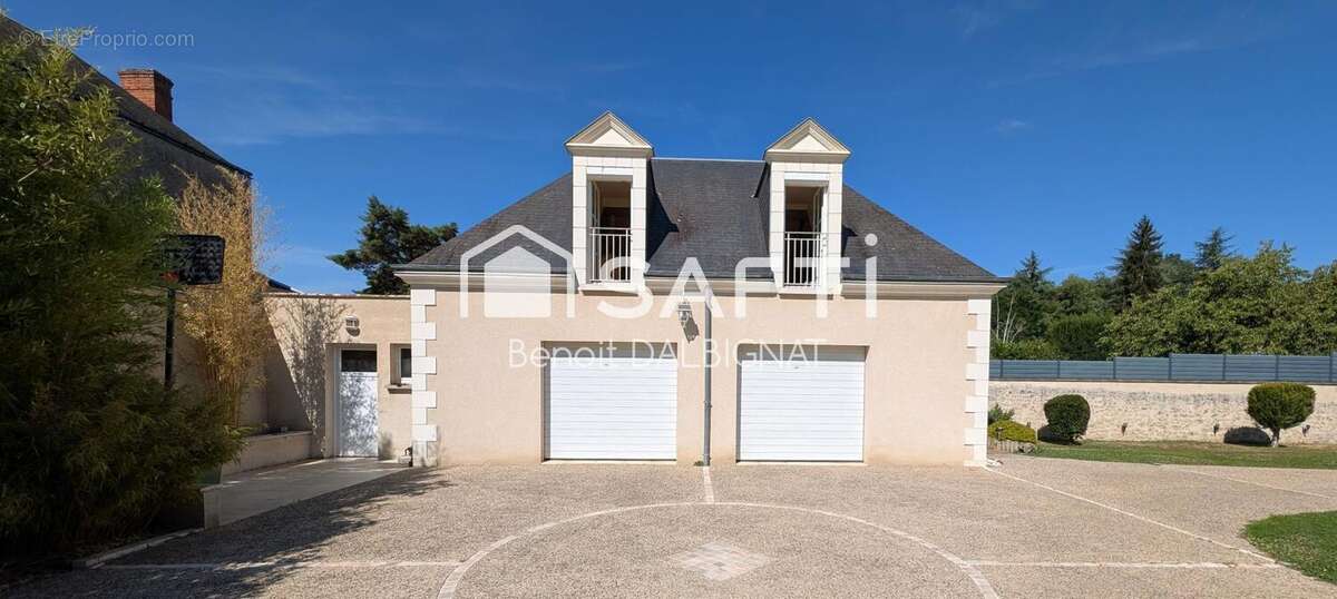 Maison 290 m² à Tours  - photo 3