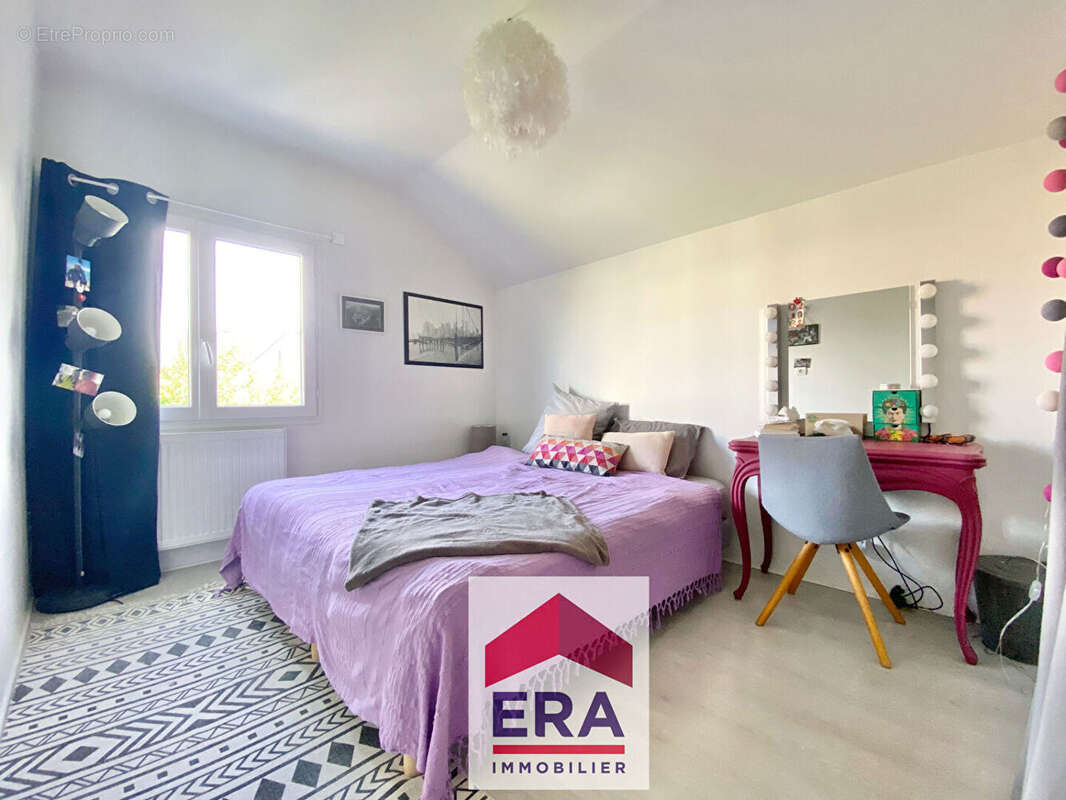 Maison à SARTROUVILLE