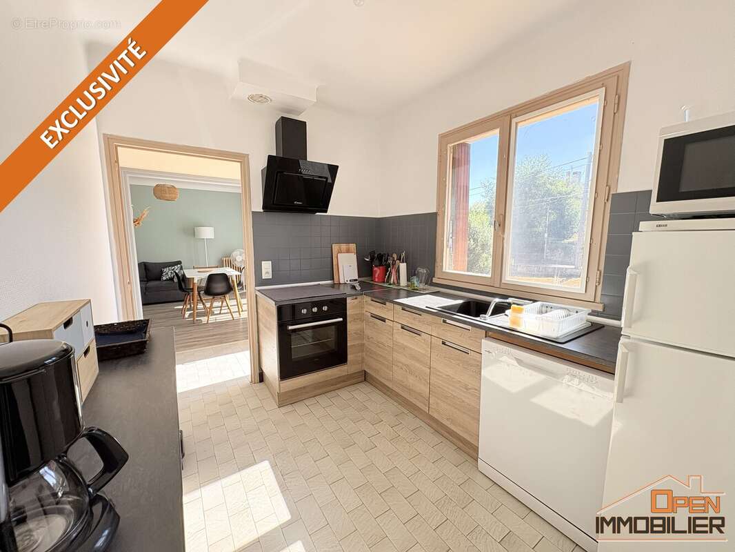 Maison 57 m² à Saint-Julien-De-Lampon  - photo 8