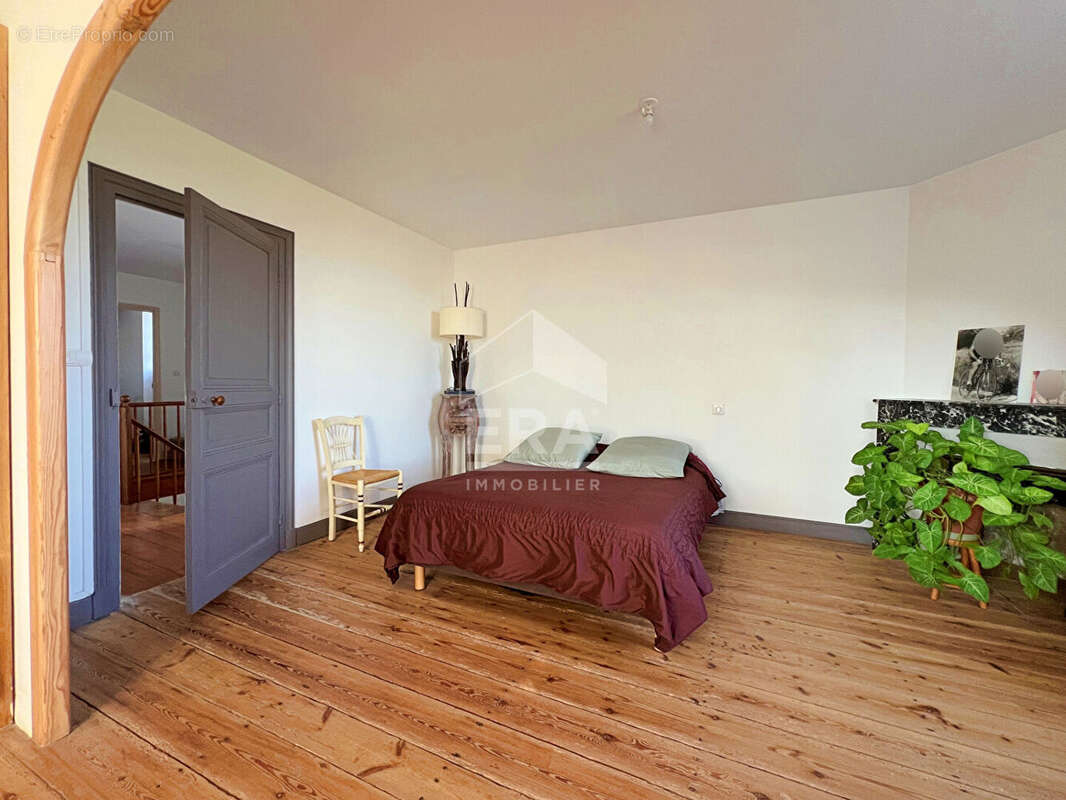 Maison à BECHERESSE