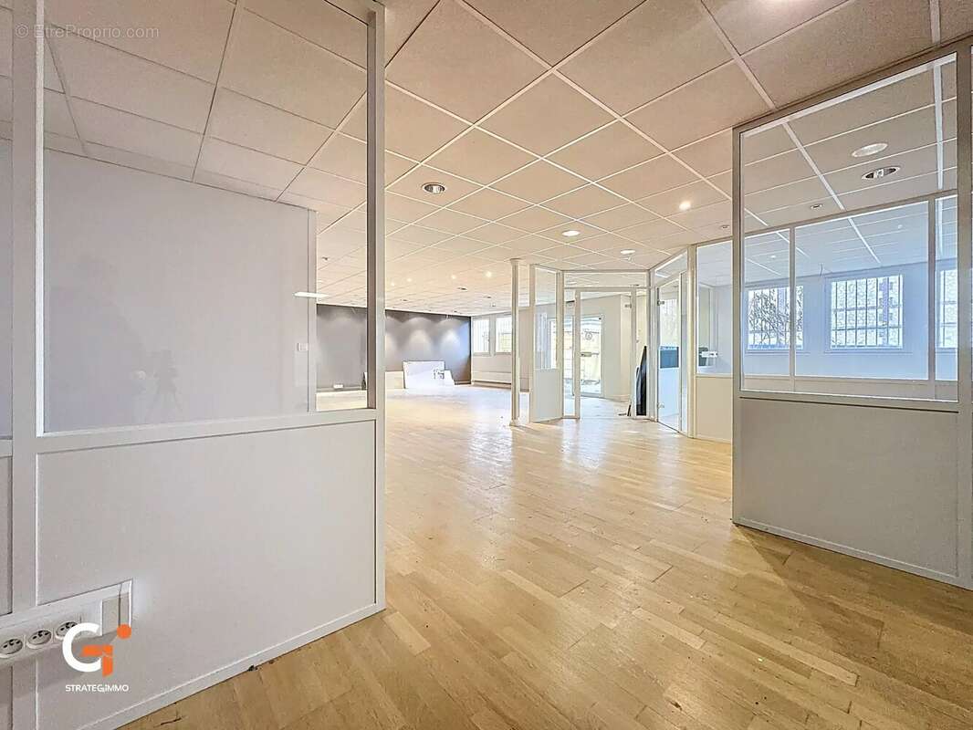 Terrain à SOTTEVILLE-LES-ROUEN