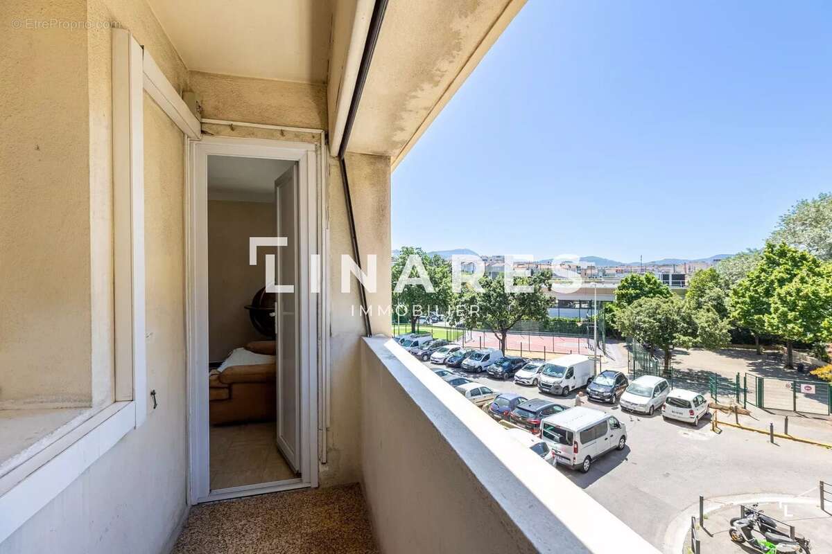 Appartement à MARSEILLE-10E