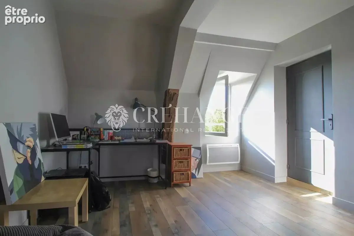 Ancienne bâtisse de 200m² entièrement rénovée avec dépendance et jardin - photo 11
