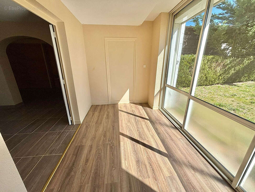 Maison à LA PACAUDIERE