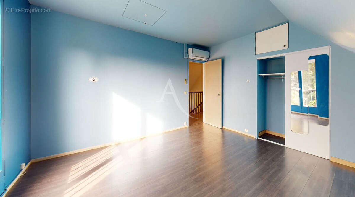 Maison à PONTAULT-COMBAULT