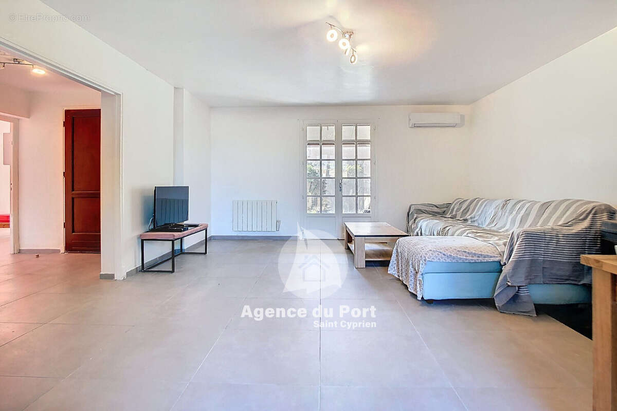 Maison à LATOUR-BAS-ELNE