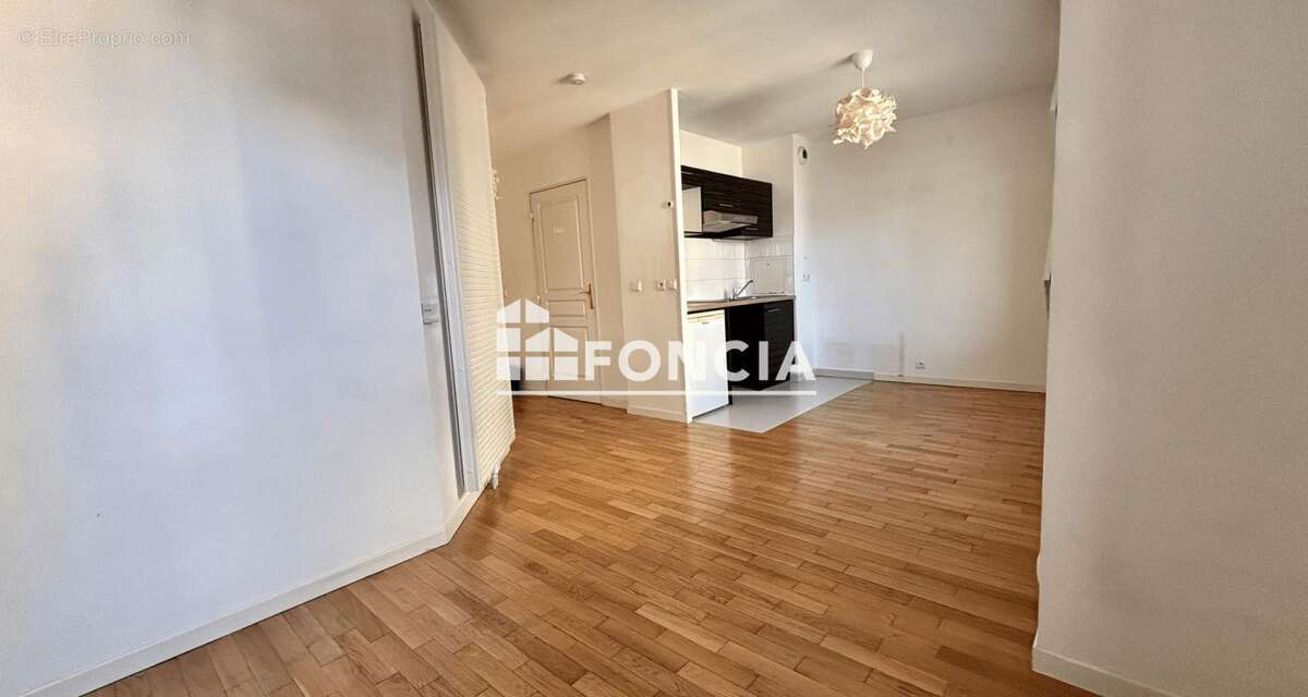 Appartement à CHENNEVIERES-SUR-MARNE