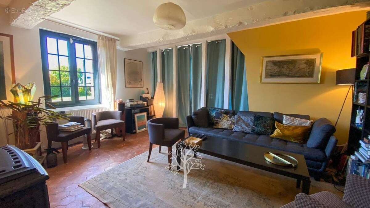 Maison à AUVILLIERS