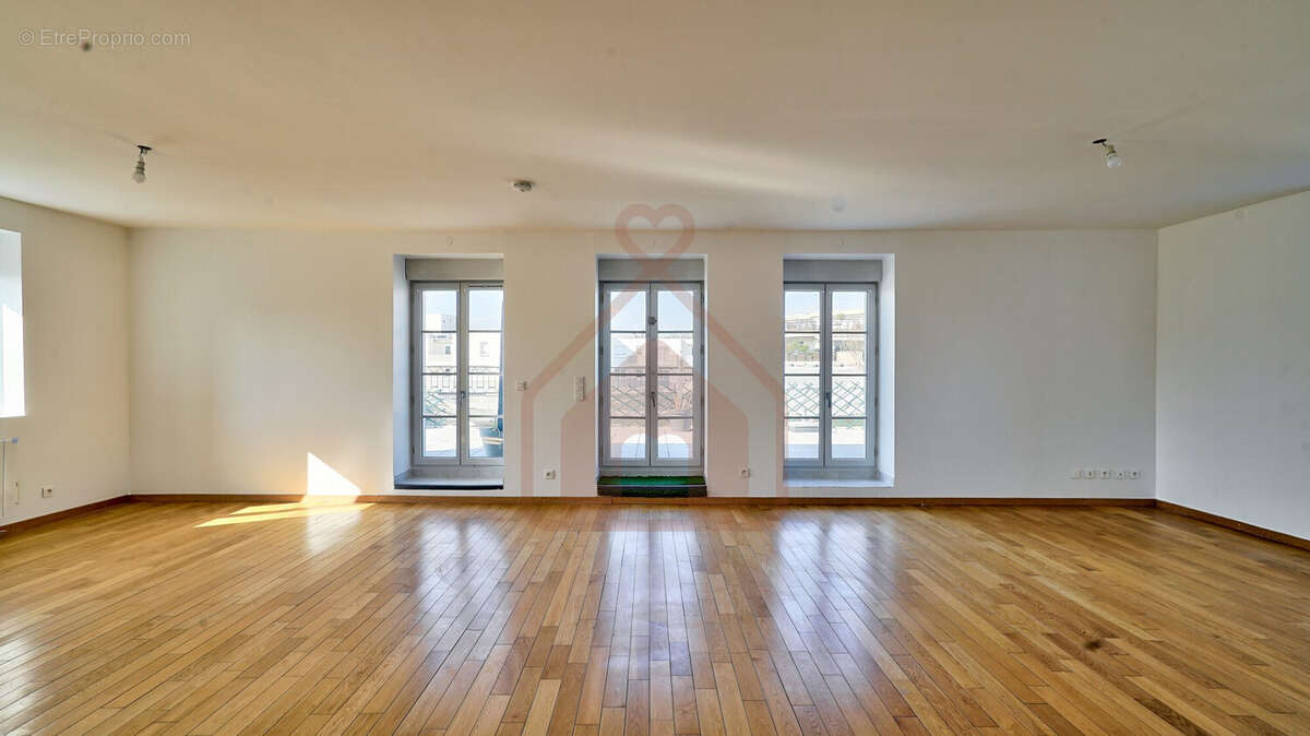 Appartement à THIAIS