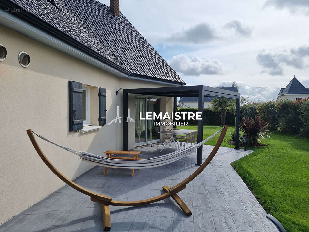 Maison à BENOUVILLE