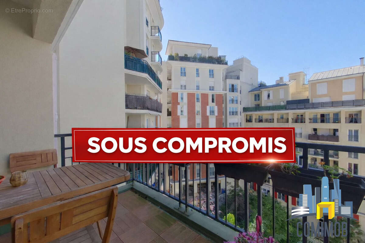 Appartement à COURBEVOIE