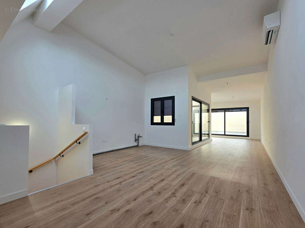 Appartement à ROMANS-SUR-ISERE
