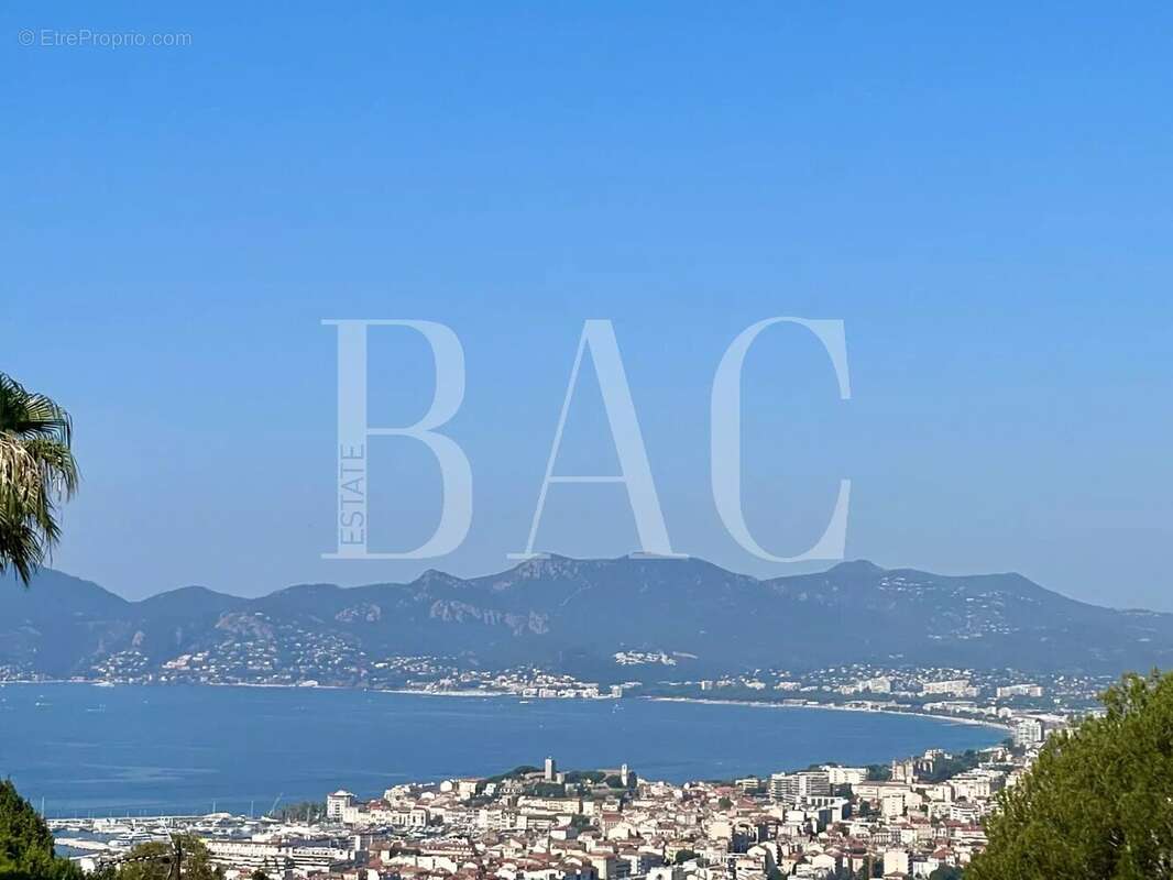 Maison à CANNES
