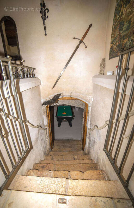 Maison à SAINT-PIERRE-D&#039;EXIDEUIL