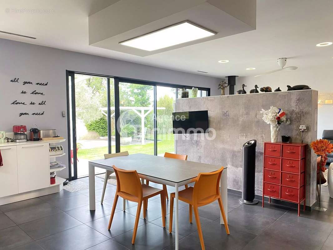 Appartement à MORIERES-LES-AVIGNON