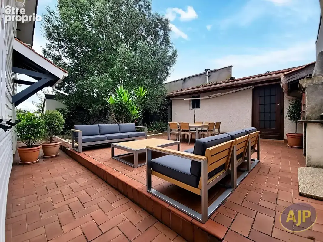 Maison T5-Merignac Arlac-Piscine-Garage - photo 4