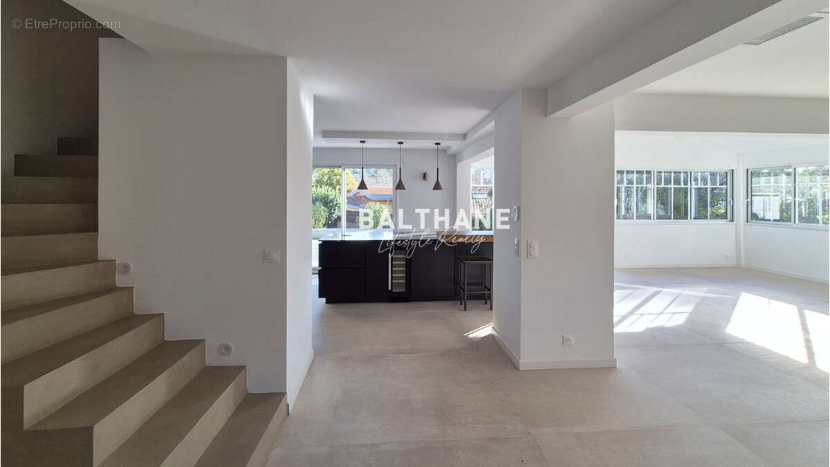 Maison à LE BOUSCAT