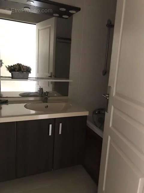 Appartement à SAINT-DENIS