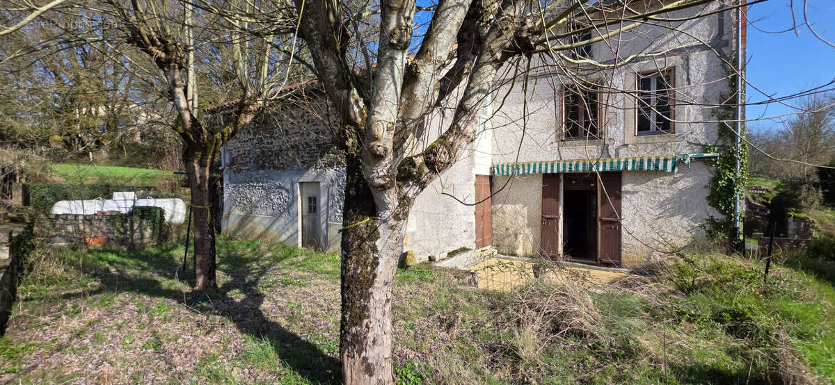 Maison à ALLOUE