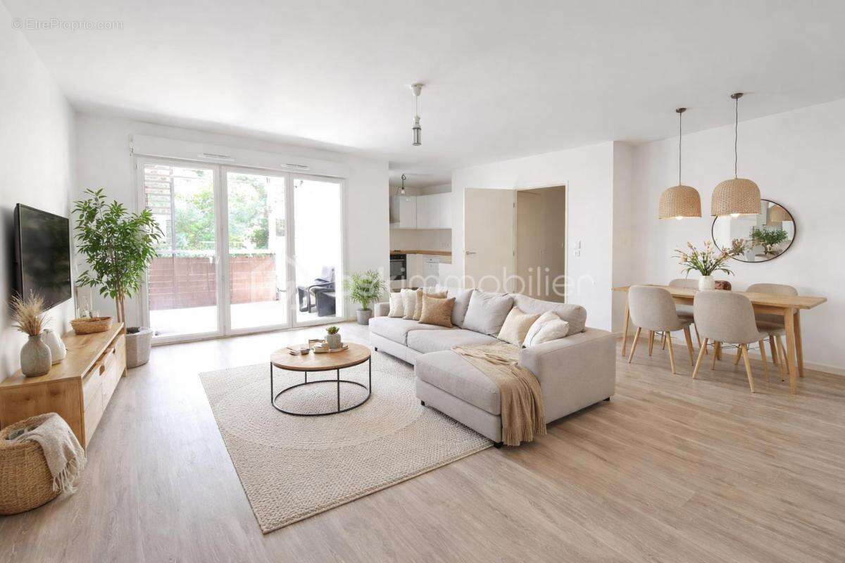 Appartement avec terrasse vendu LOUÉ - photo 2