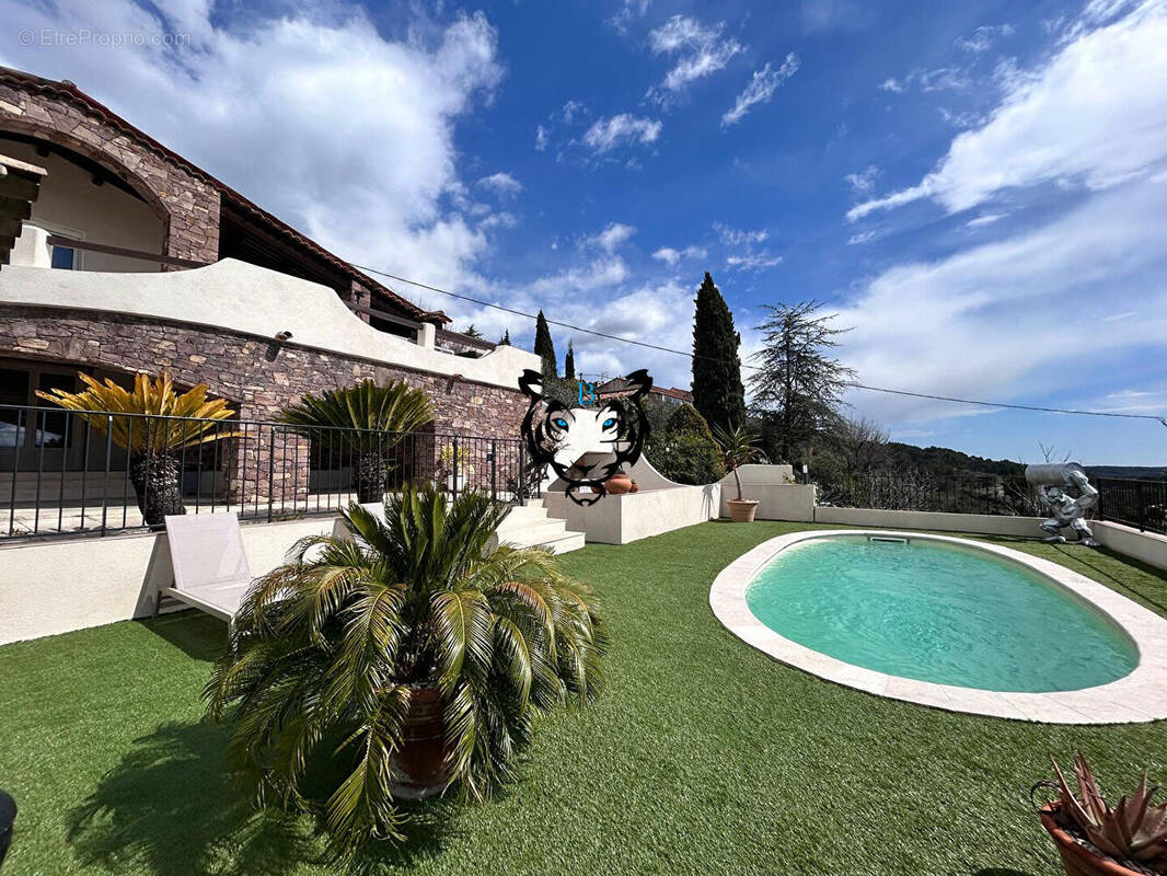 Maison à DRAGUIGNAN