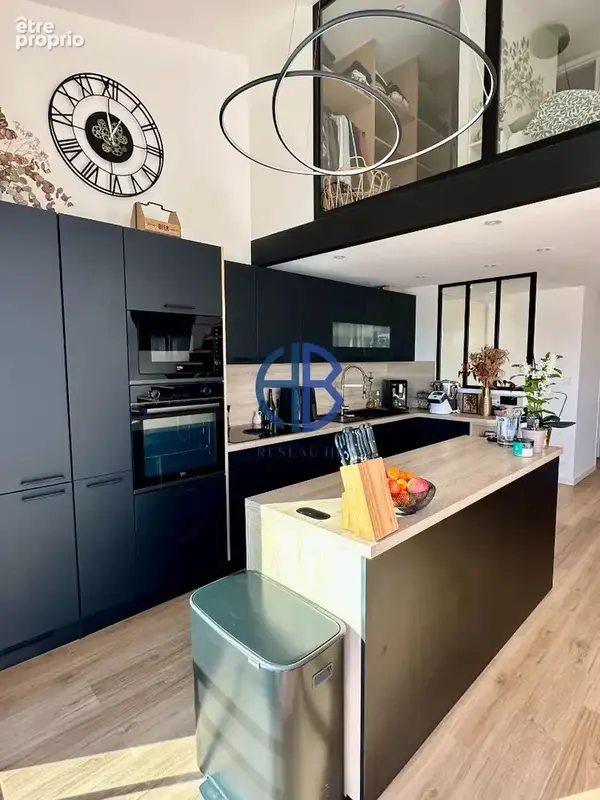 Superbe duplex T4 vue mer et parking - Secteur Centre Port - photo 8