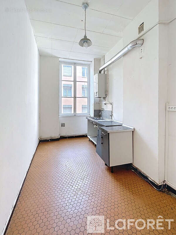 Appartement à LYON-1E