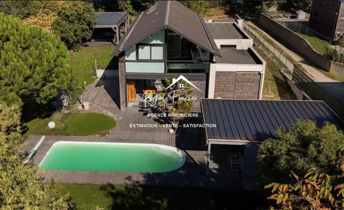 Maison contemporaine  - Maison à CHATELLERAULT