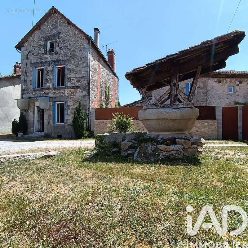 Photo 2 - Maison à ORADOUR-SUR-GLANE