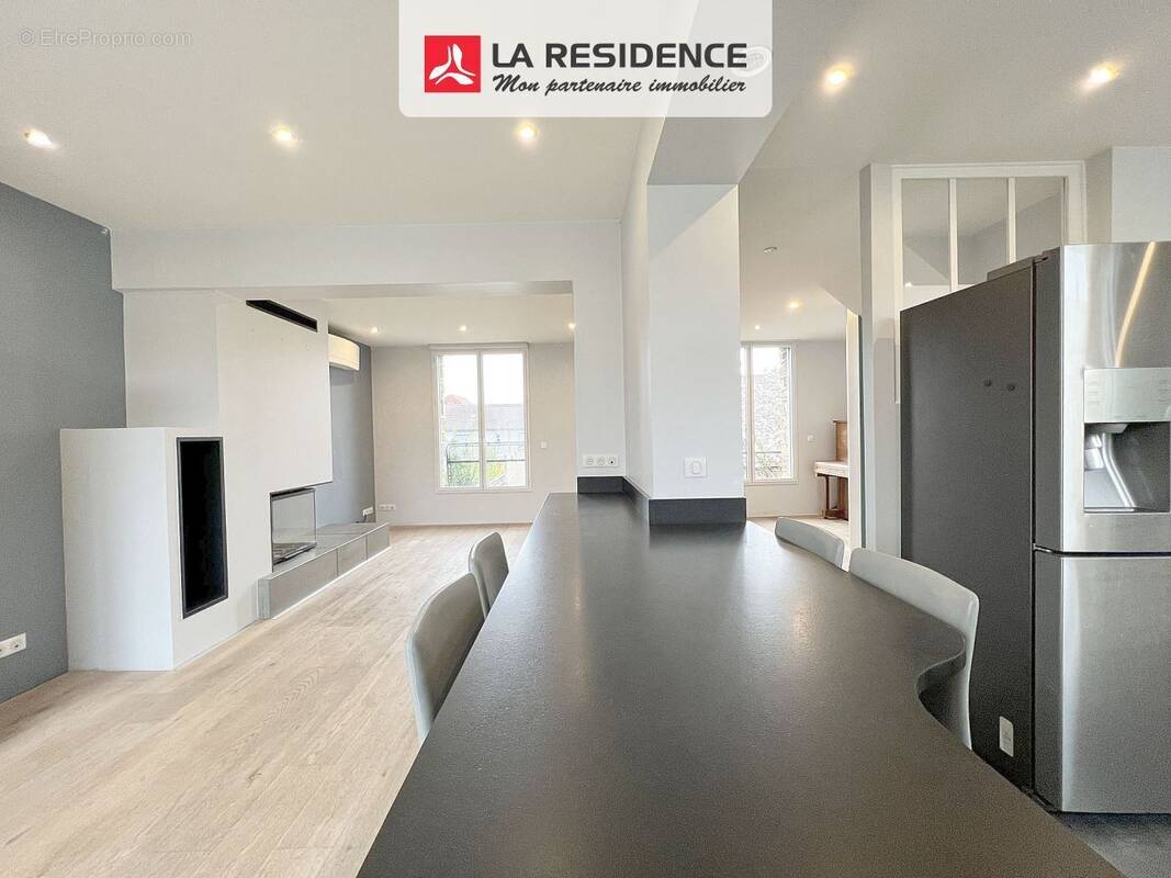 Maison à VELIZY-VILLACOUBLAY
