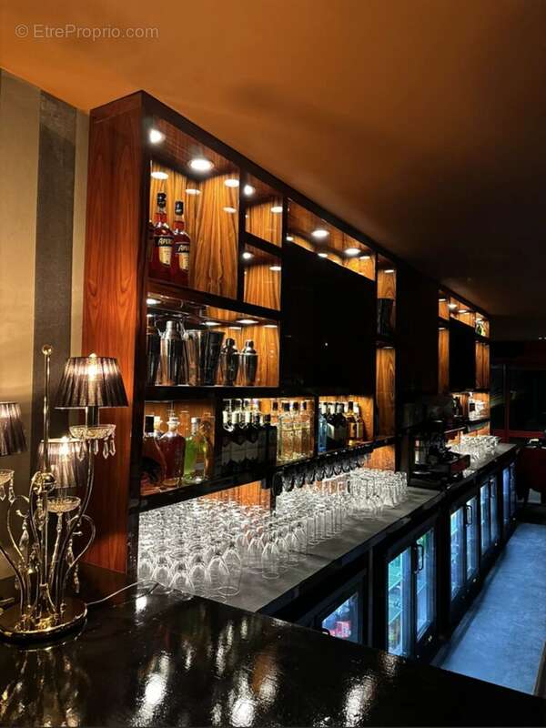 Commerce à CHATENOY-EN-BRESSE