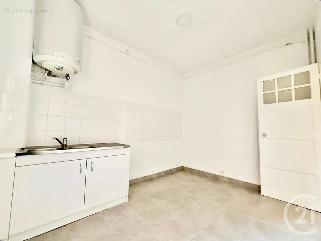 Appartement à CLICHY