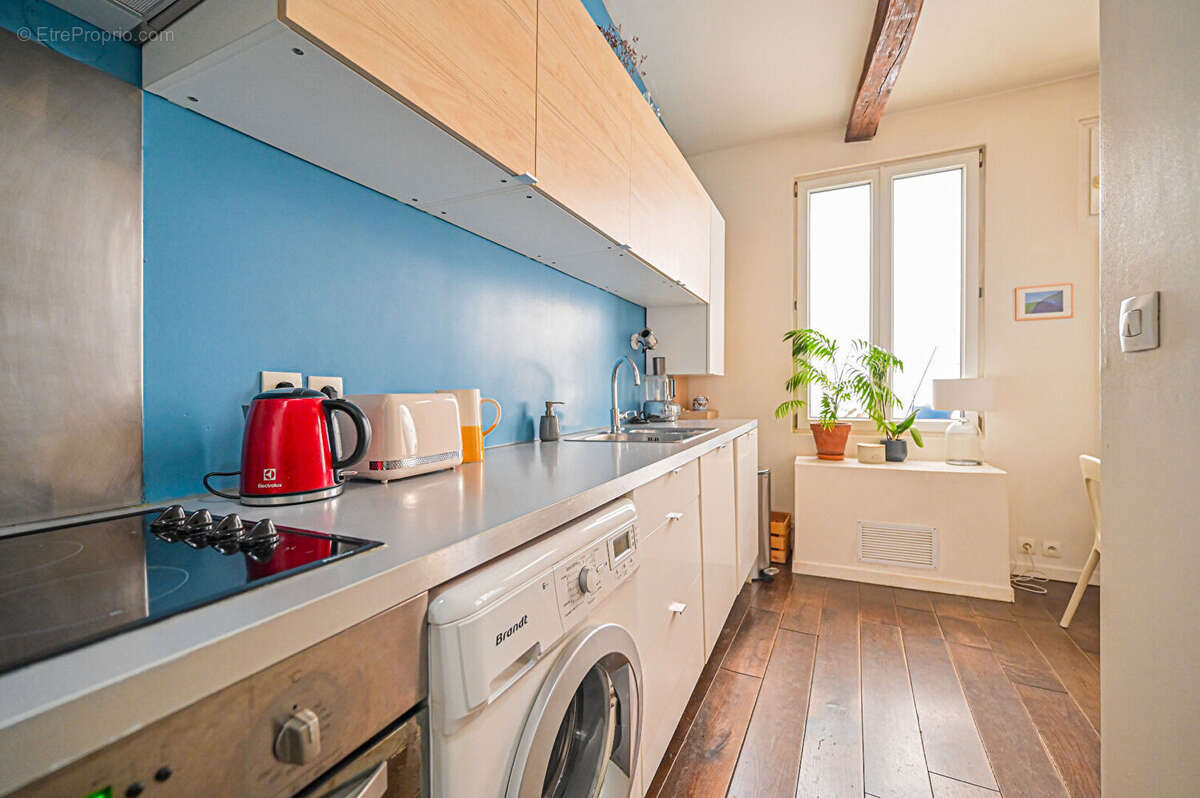 Appartement à PARIS-11E