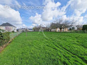 Terrain à DOUE-LA-FONTAINE