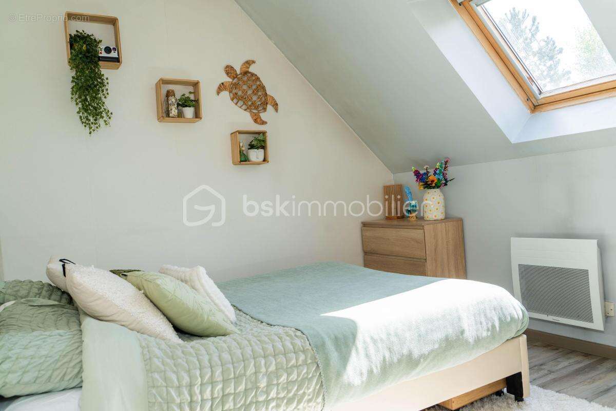 Maison 5 chambres - 115,84 m² - NANGIS - photo 10